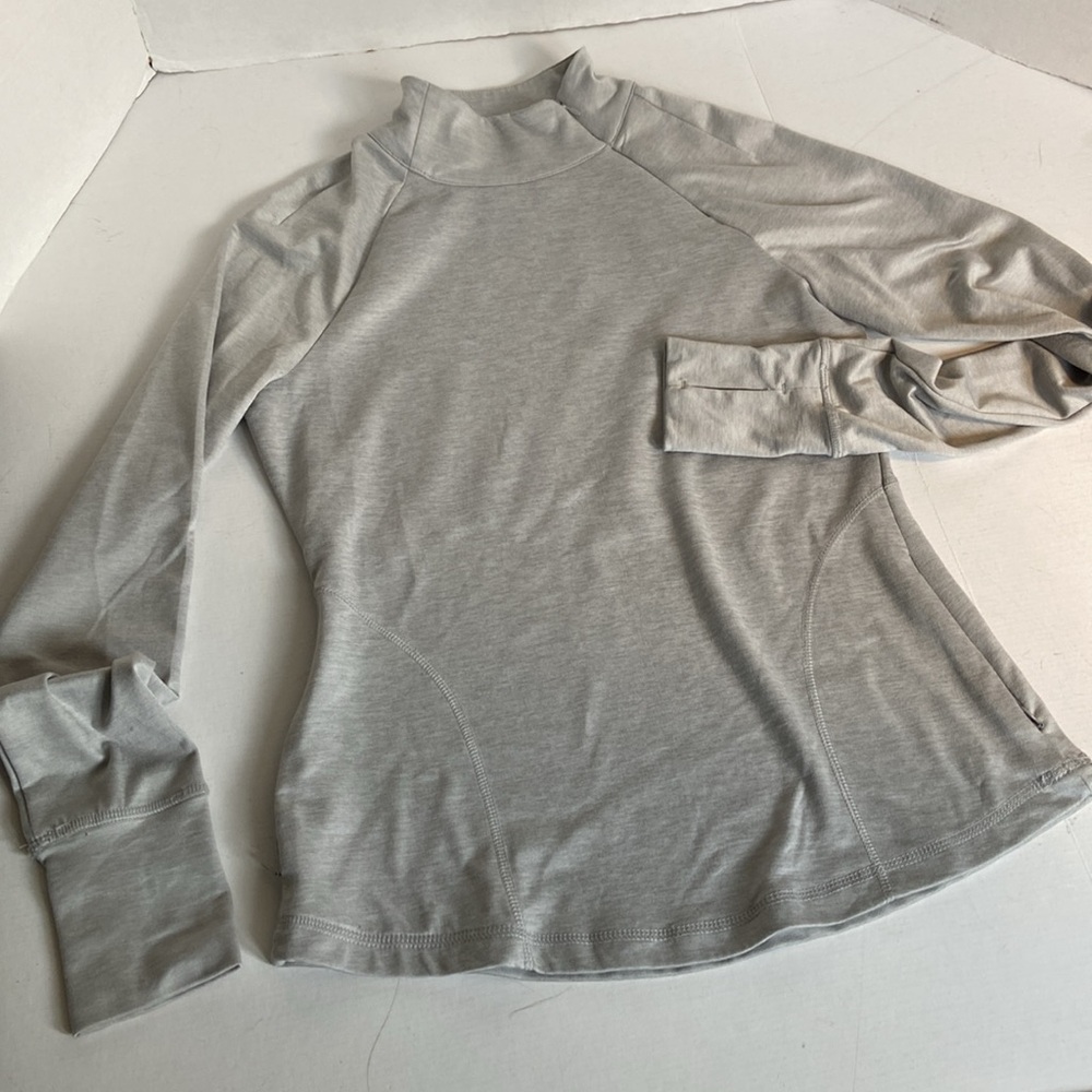 32 Degrees Poly/Spandex Long Sleeve/Mock turtleneck